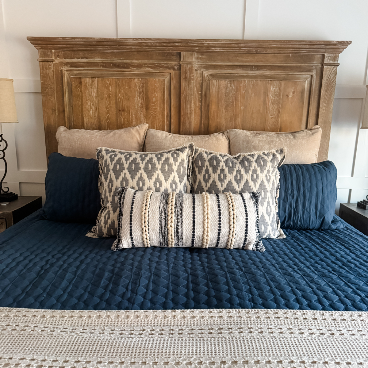 How To Style A Bed With Pillows